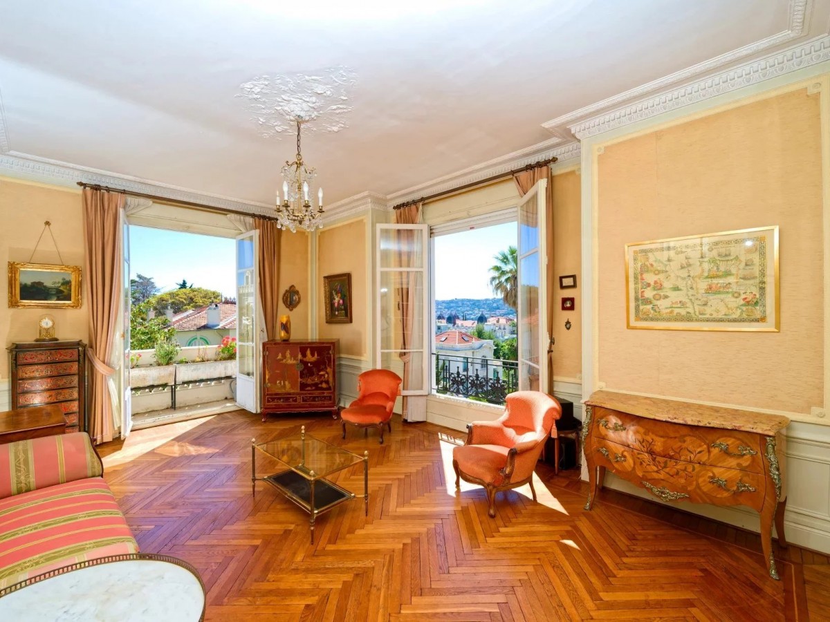 Vente Appartement 168m² 6 Pièces à Nice (06000) - Easy Immobilier