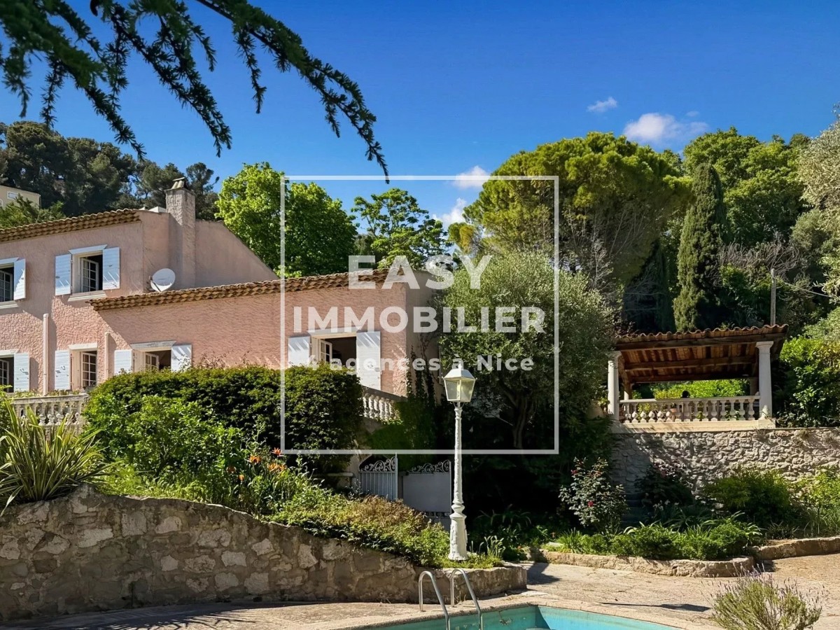 Maison 5 pièces 200 m² · à Nice · 200 m² · 1 375 000 €