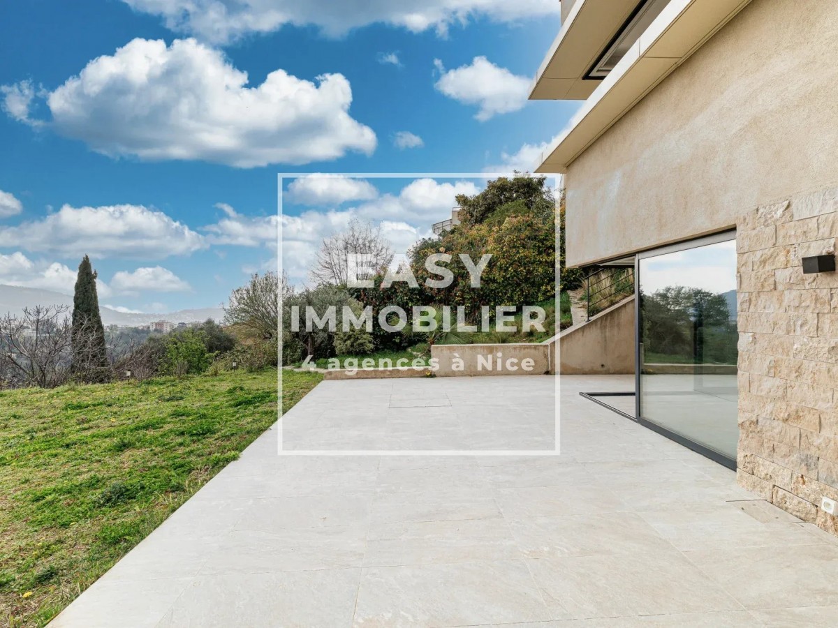 Maison 5 pièces 173 m² · à Nice · 173 m² · 870 000 €